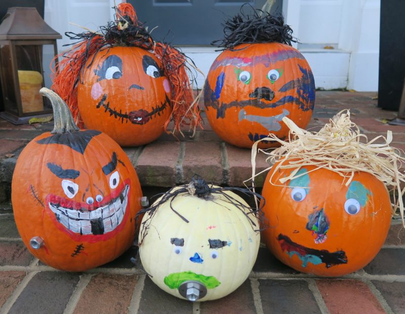 Pumpkin Painting Craft - dimplesonmywhat.com