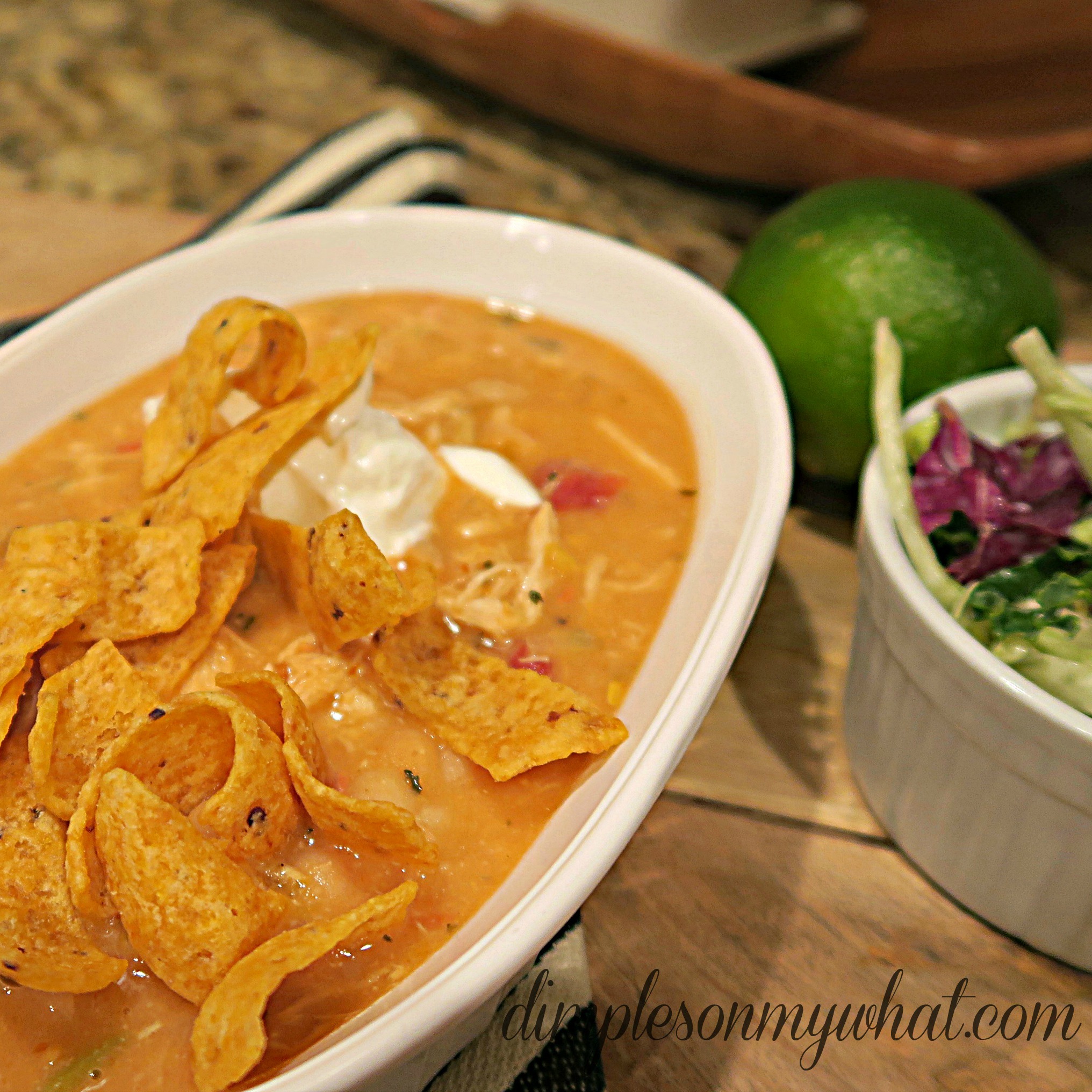 Yummy cheesy chicken chili is only 4 ingredients and 20 minutes from your table.