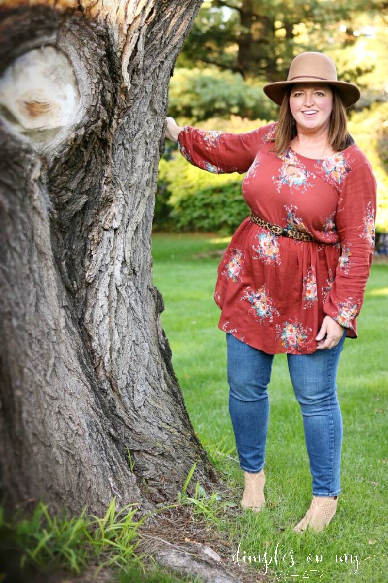 plus size mom jeans! Vintage wrangler mom jeans thrifted Instagram:  @maddie_newms