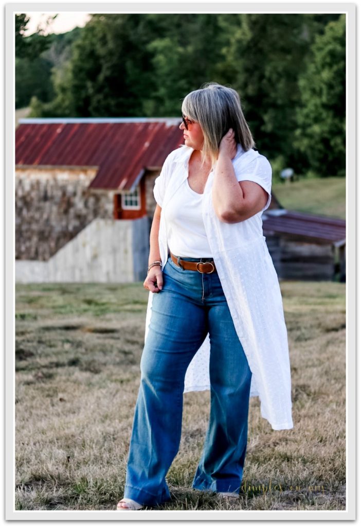 Wide leg pants on a plus size woman  ||  Versatile shirt dress   ||  Ageless style  ||  Cool Fashion for full figured women over 40