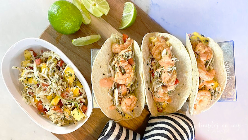 the best shrimp tacos ||  honey-lime shrimp tacos with sweet pepper aioli  ||  fish taco recipes 
www.dimplesonmywhat.com