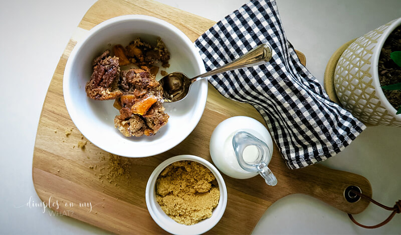 This peach baked oatmeal gets a savory update with the addition of candied bacon and tart peaches.   #bakedoatmealrecipes #bakedoatmeal #breakfastrecipes #brunch #brunchrecipes