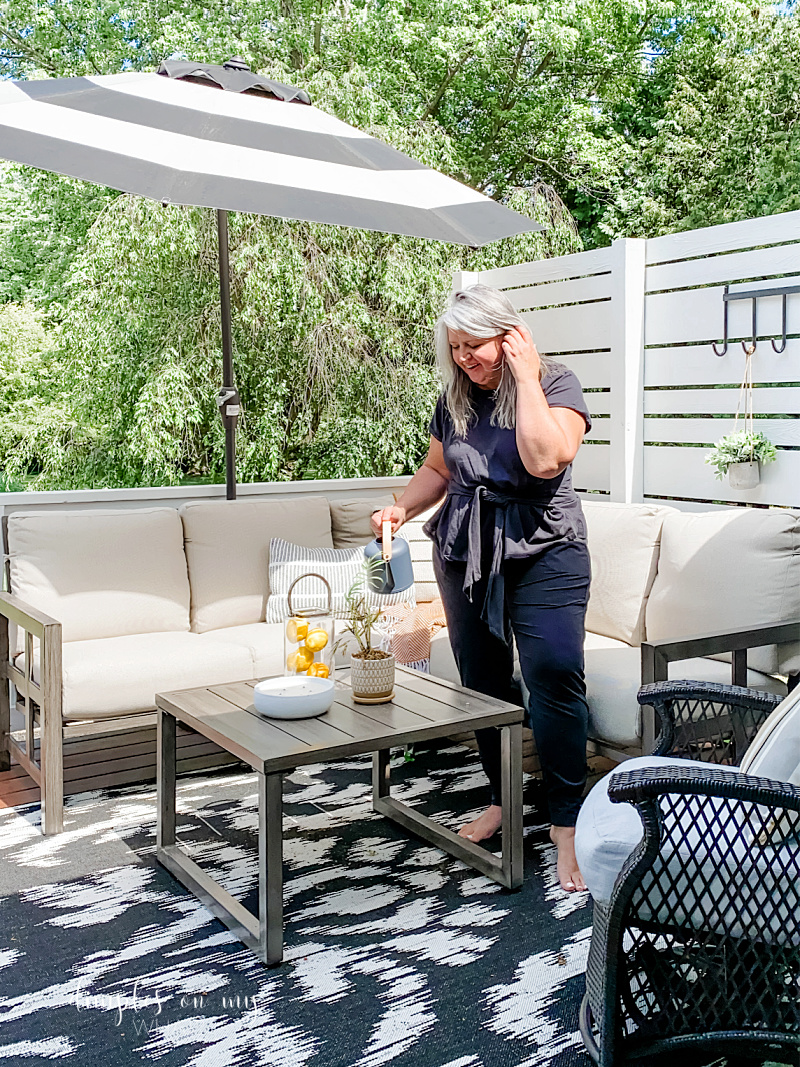 I've been having the best time decorating my deck since it's makeover a month or so ago. See the before and after of this deck makeover and how a little paint can change things drastically. 

#deckideas #deckdecorating #deckmakeoveronabudget