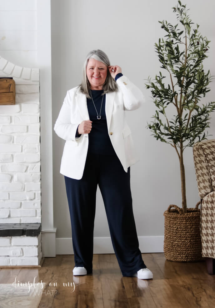 Do you love the wide-leg pants or pants suit  trend? Here's how to were wide-leg pants with sneakers if you're a plus size woman over 50. 

#womensstyle #plussizefashionover50 #over50fashion #plussizewidelegpants #plussizefashionforwomenover50 #plussizebusinesscasual #plussizetrends