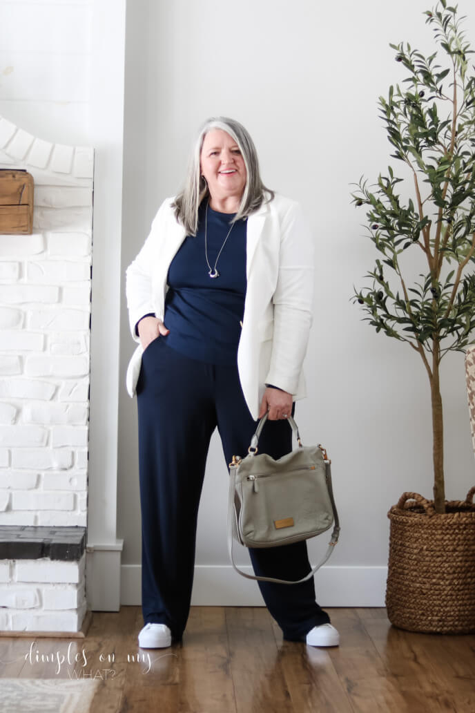 Do you love the wide-leg pants or pants suit  trend? Here's how to were wide-leg pants with sneakers if you're a plus size woman over 50. 

#womensstyle #plussizefashionover50 #over50fashion #plussizewidelegpants #plussizefashionforwomenover50 #plussizebusinesscasual #plussizetrends